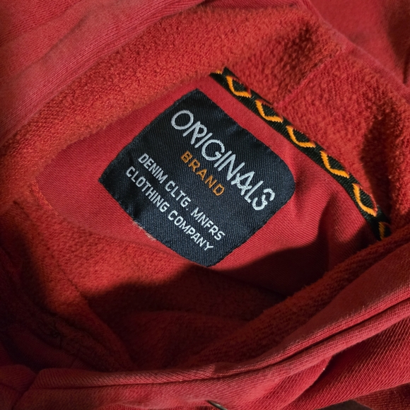 Jordan Red Men's Sweater - Picture 4 of 8